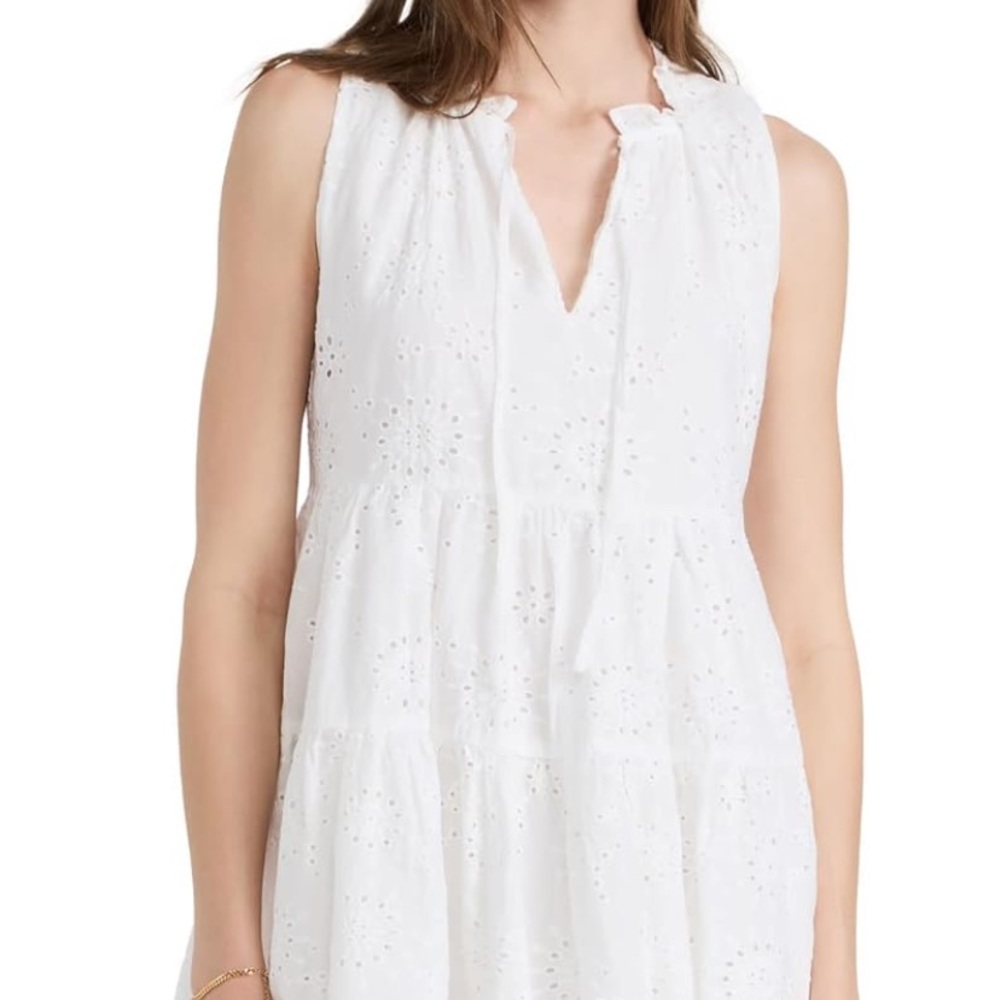 BB DAKOTA The Papaya White Eyelet dress Size S